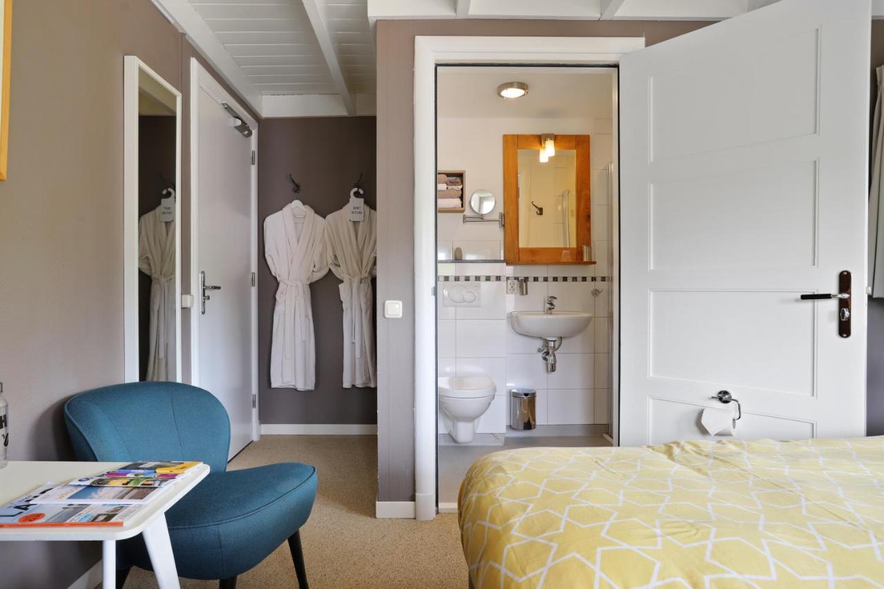 Vierhuizen B&B - Sauna D'Olle Pastorie المظهر الخارجي الصورة