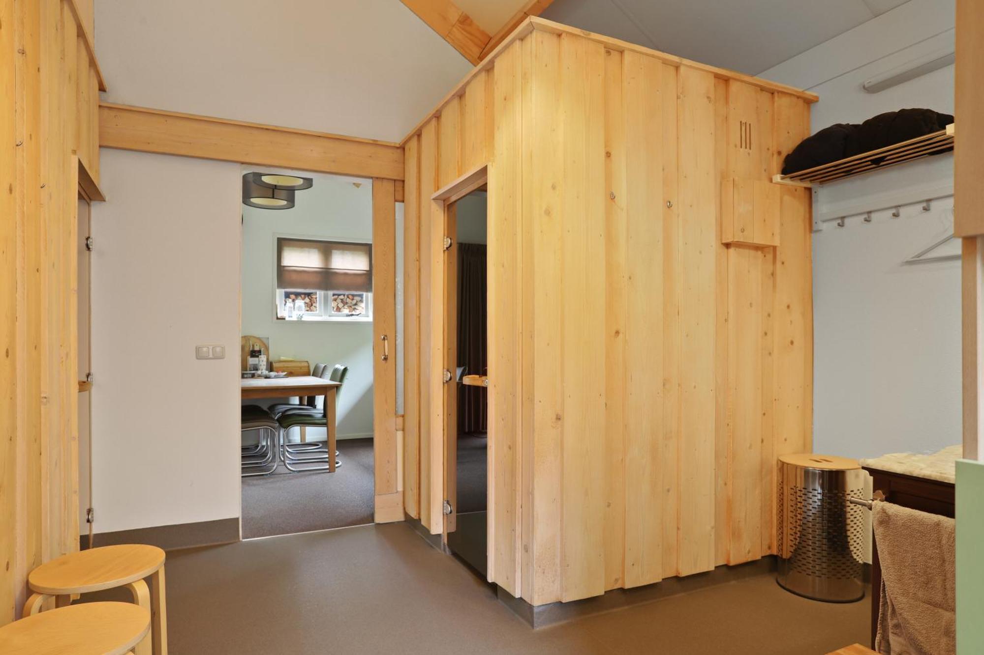 Vierhuizen B&B - Sauna D'Olle Pastorie المظهر الخارجي الصورة