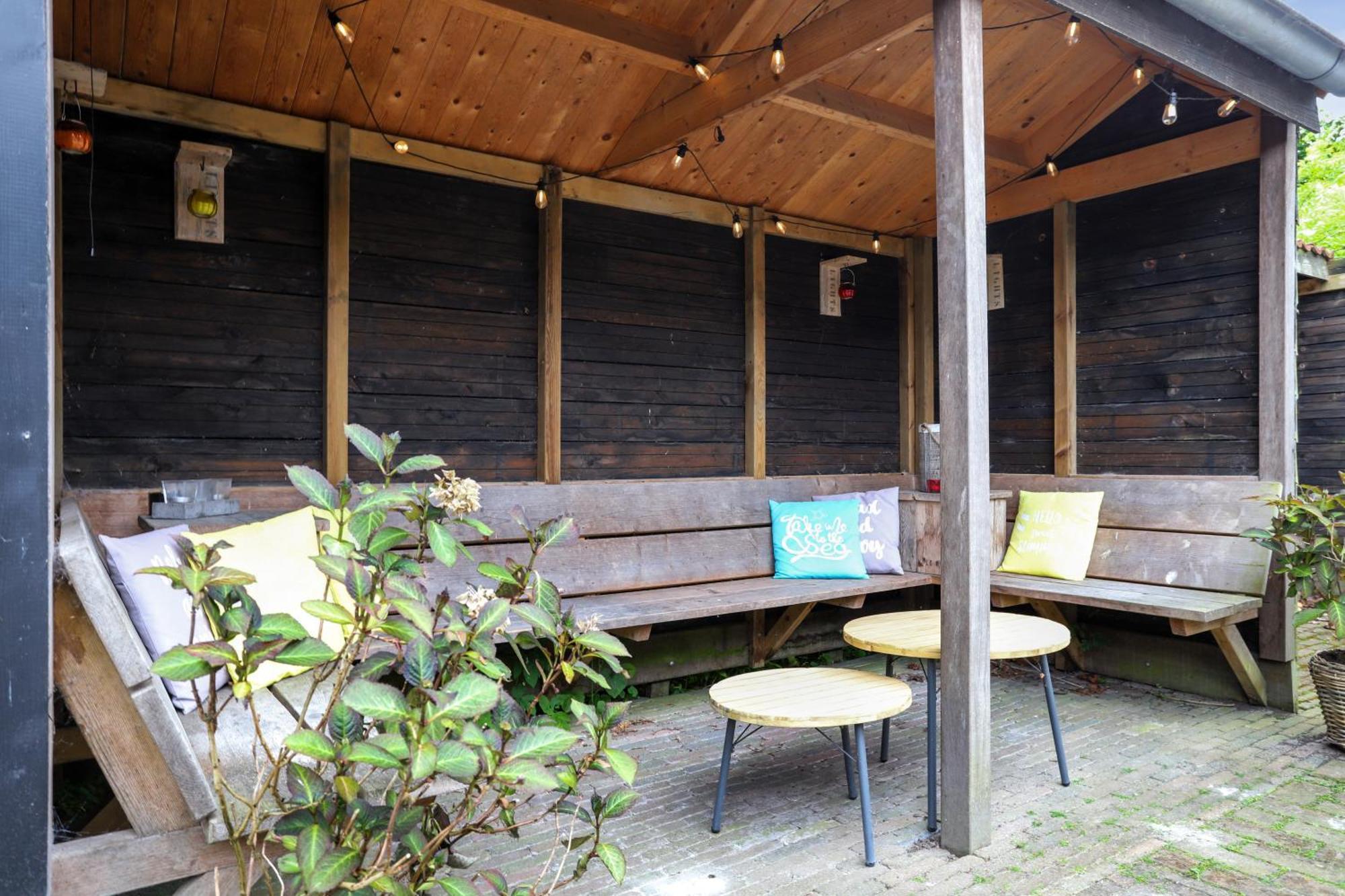 Vierhuizen B&B - Sauna D'Olle Pastorie المظهر الخارجي الصورة