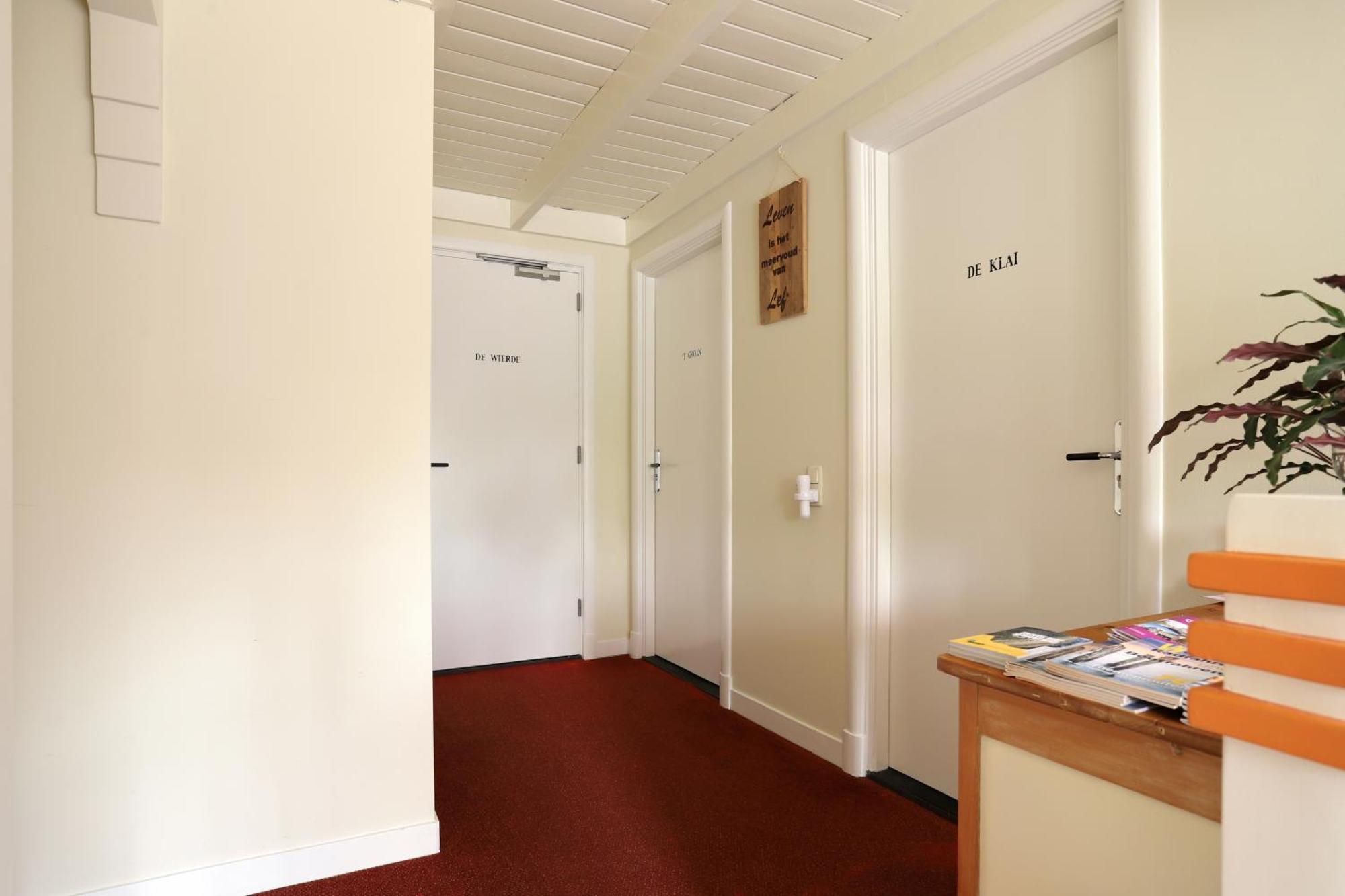Vierhuizen B&B - Sauna D'Olle Pastorie المظهر الخارجي الصورة