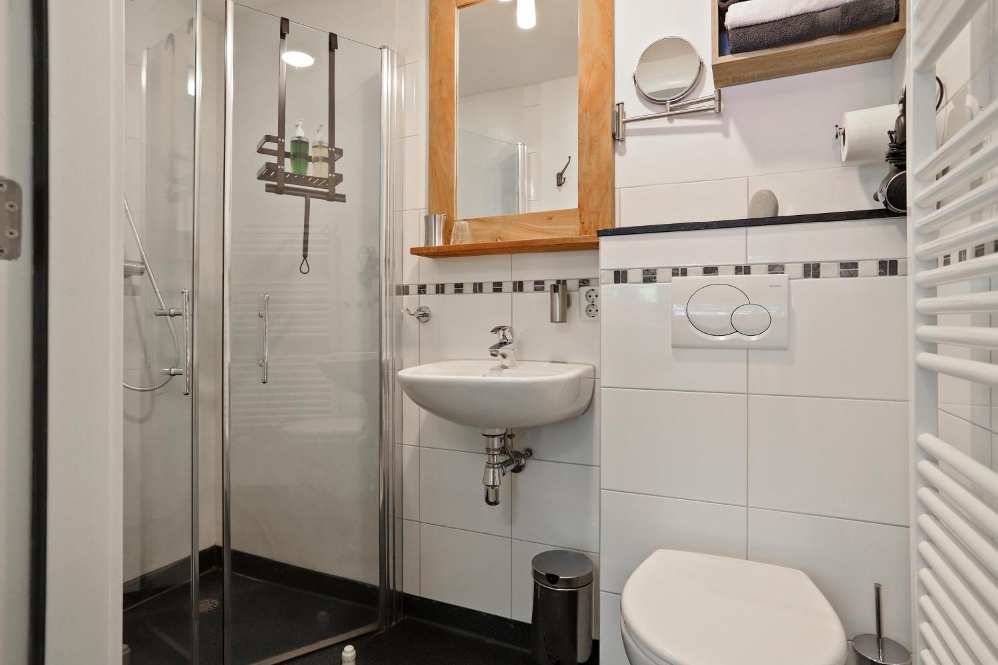 Vierhuizen B&B - Sauna D'Olle Pastorie المظهر الخارجي الصورة